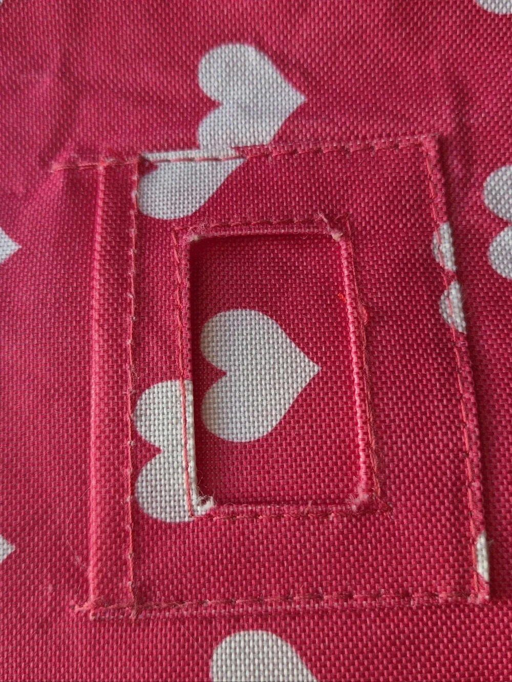 N/A bright pink
